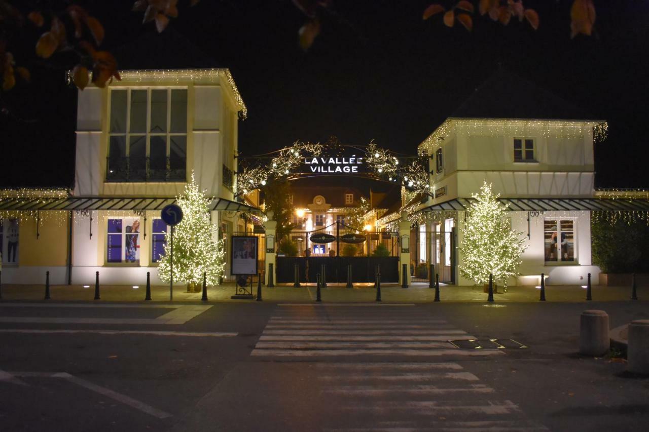 Duplex A 1 Kilometre De Disneyland Paris Montévrain Dış mekan fotoğraf